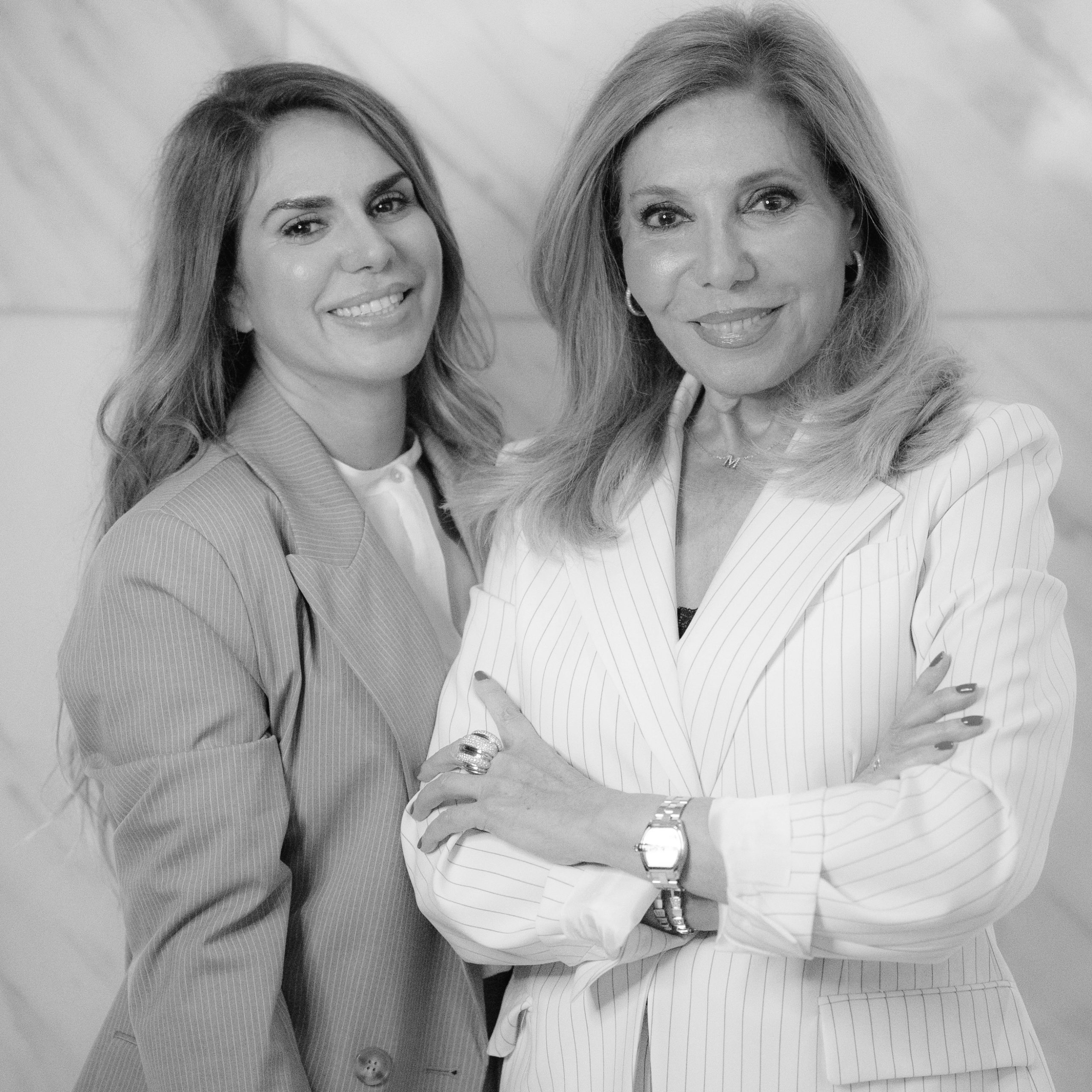MARIBEL & MYRIAM YÉBENES